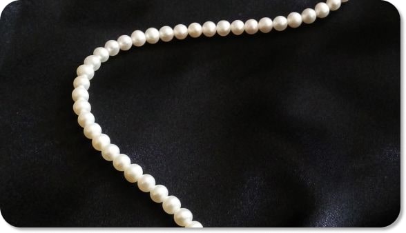 Wie entstehen Perlen in Muscheln? - WunschPerlen